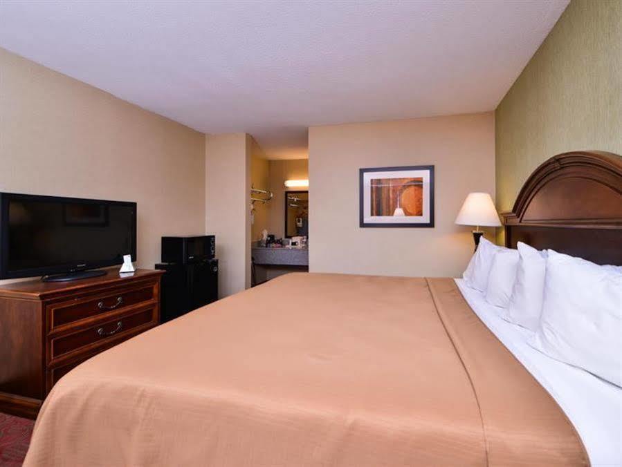 Best Western Northgate Inn Pampa Buitenkant foto